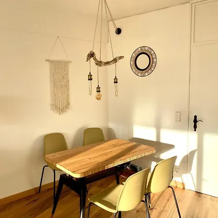 Apartment Butler Skyline Netflix Augsburg