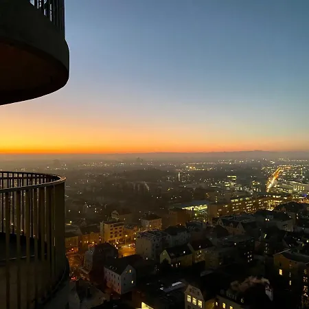 Apartment Butler Skyline Netflix Augsburg
