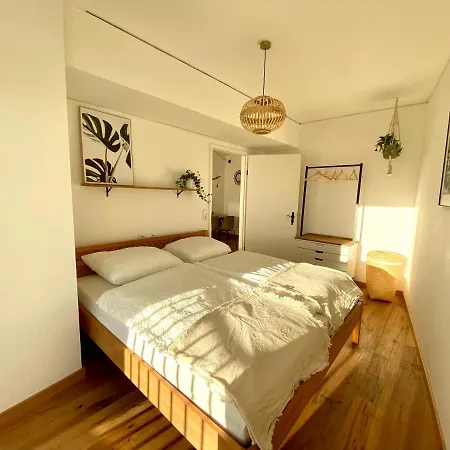 Butler Skyline Netflix