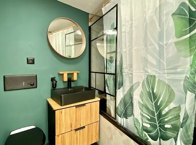 Butler Skyline Netflix Augsburgo