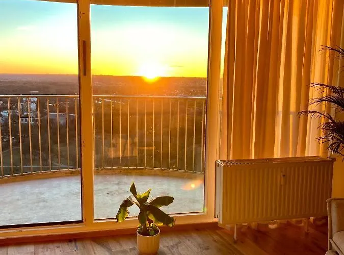 Butler Skyline Netflix