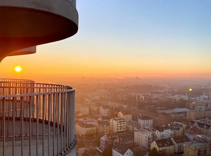 Butler Skyline Netflix